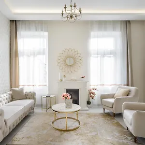 Bpr Etienne Charming Apartment Budapest